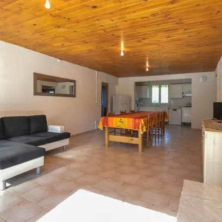 Apartment Lovely In Cervione